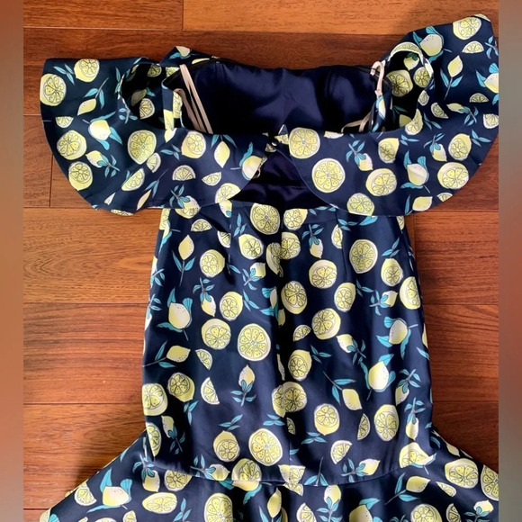 FAME AND PARTNERS Sasha Off the Shoulder Lemon Dress size 10 - Picture 10 of 16